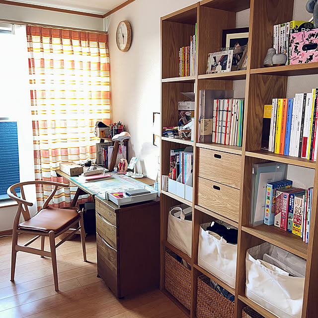 My Desk,レムノス時計,本棚のある暮らし,勉強机,娘部屋,yチェア,カリモク家具,子どもと暮らす,無印良品,建売住宅,フォロワーさん募集中です Kira.Ryu.の部屋