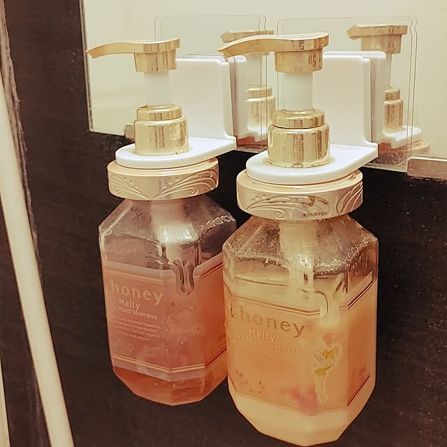 Bathroom,ボトルホルダー,一人暮らし,1K,7畳,ひとり暮らし,100均,セリア,seria,10分でできる,シャンプーボトル,浮かせる収納 michiの部屋