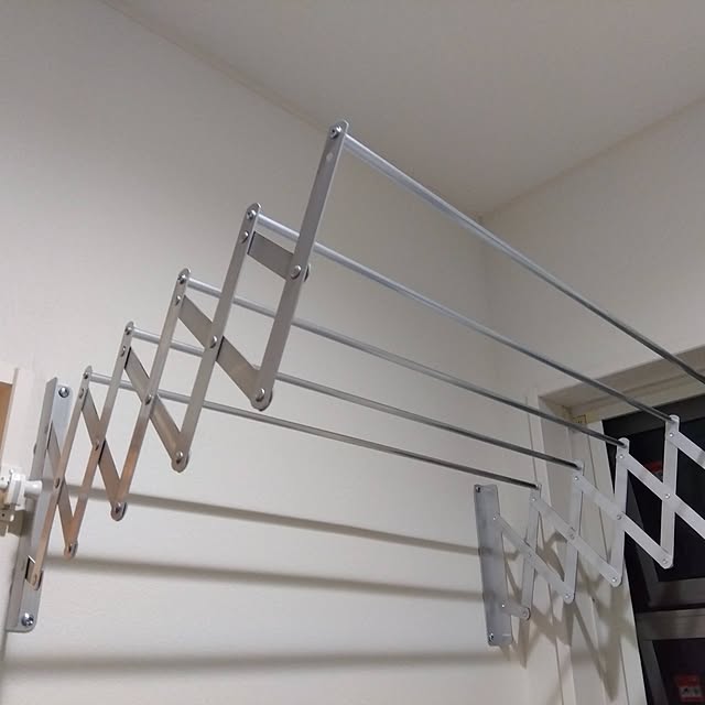 Bathroom,洗面室タオル掛け,タオル掛けジャバラ式 jun_y32_homeの部屋