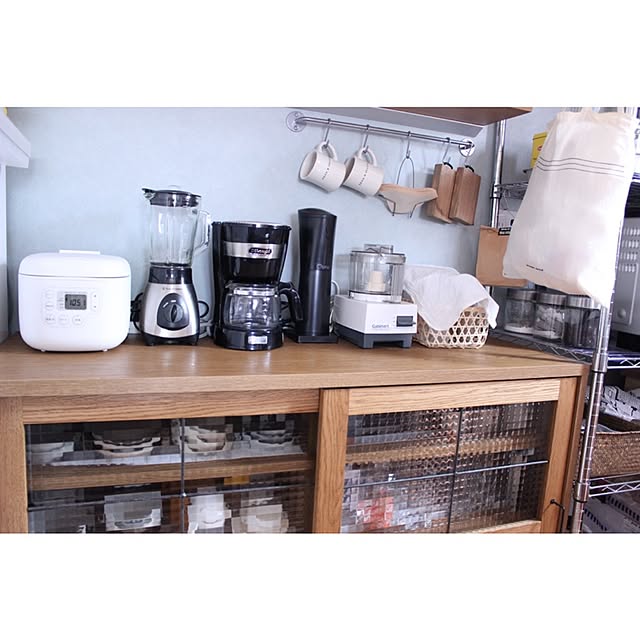 Kitchen,食器棚,フードプロセッサー,かき氷器,コーヒーメーカー,ミキサー,炊飯器,キッチン家電,クイジナート,ドウシシャ,デロンギ,ラッセルホブス,無印良品 chocoの部屋