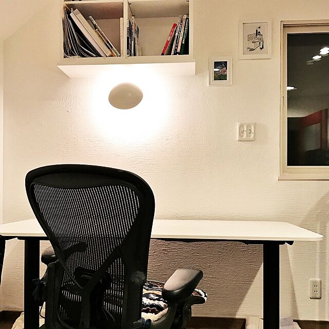 My Desk,PCデスク,電動昇降式デスク,吊り戸棚,しっくい,漆喰,北欧 sazamekiの部屋