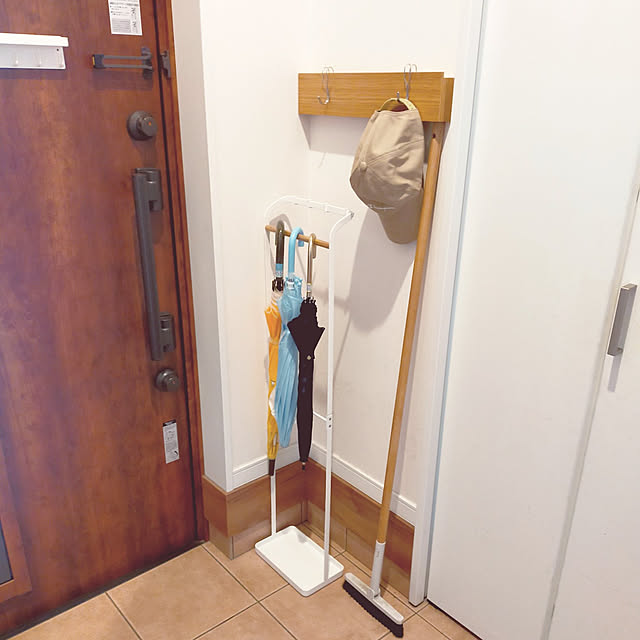 Entrance,RoomClipショッピング,夏のスペシャルクーポン,tower 傘立て,玄関収納,かさ掛け mii____の部屋