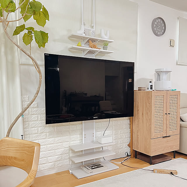 リビングインテリア,リビング,テレビのある暮らし,タンスのゲン,つっぱりテレビスタンド,テレビスタンド,テレビ周り,テレビ,テレビ台,集めて撮ってね！お気に入りのモノたち,My Shelf puritan_rの部屋