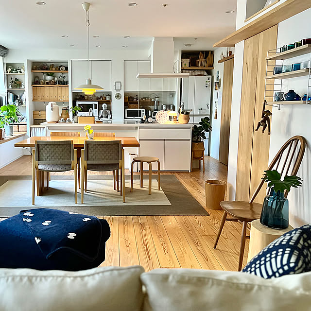 【写真でルームツアー】自然光溢れる心地良い暮らし。リノベで叶える、快適で機能的な住まい。pooさんのお家をご紹介！