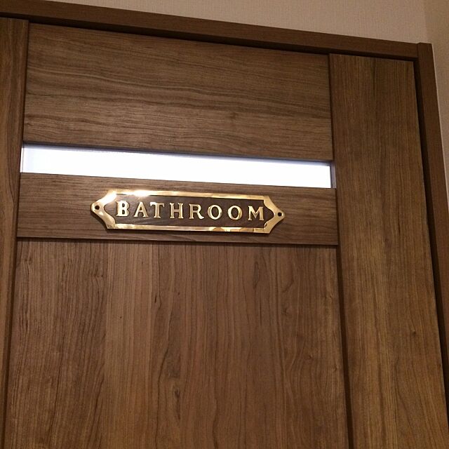 Bathroom,niko and…　,ドアプレート nonの部屋