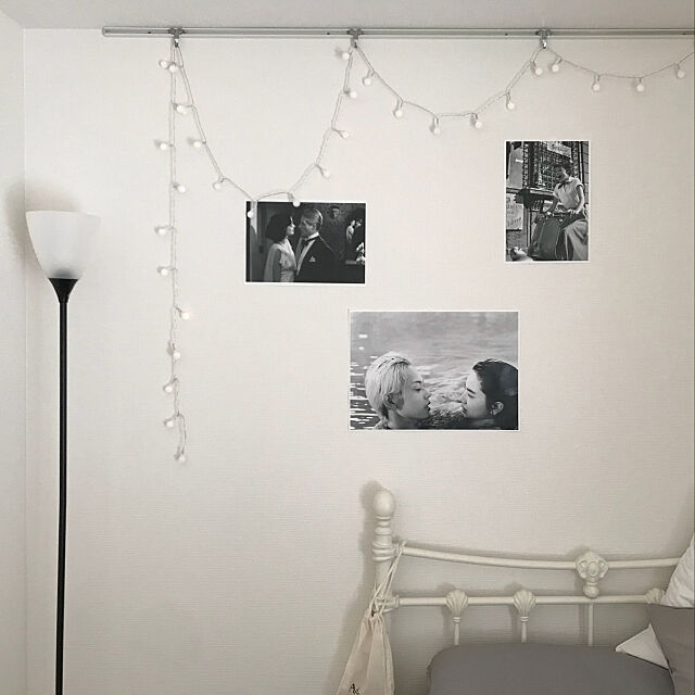 Bedroom,モノクロ,モノトーン,ホワイトインテリア,間接照明,アンティーク,IKEA,一人暮らし yukky____の部屋
