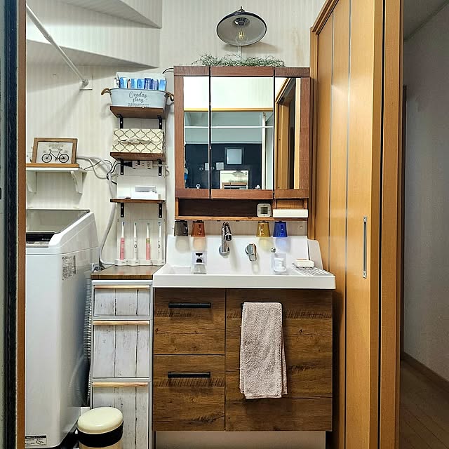 Bathroom,洗面鏡DIY,狭い洗面所&脱衣所,洗面所ライト,洗面所DIY yuu.hの部屋