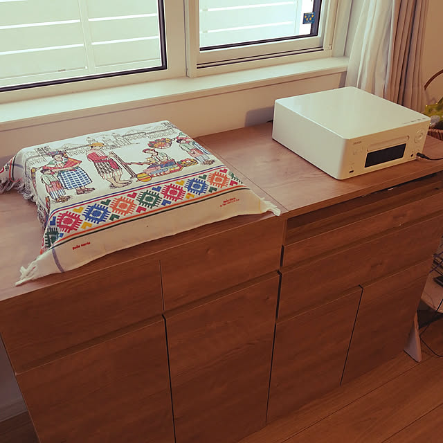 My Shelf,札幌で家を建てる,新築,注文住宅,北欧ナチュラル,4LDK,2階建て,三角屋根の家,雪国の暮らし,北海道の家,延床36坪,真っ白なお家,ディノス家具,リビングチェスト,レコードプレーヤー,ミニコンポ,プリンター収納 satochiyoの部屋