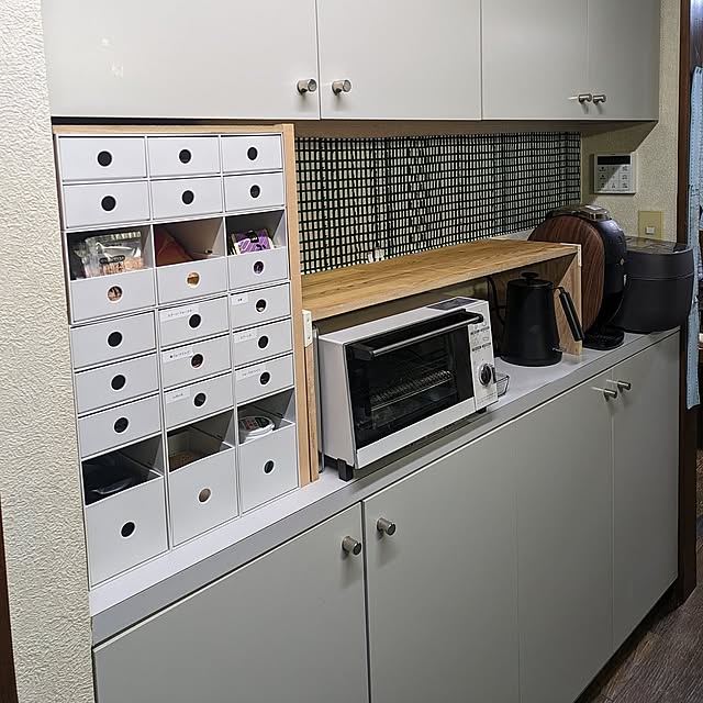 Kitchen,壁面収納,モニター応募投稿,シンプルにしたい,賃貸でも楽しく♪,無印良品,自由自在,テプラでラベリング,ぽいぽい収納,ワンアクション収納,日替わり投稿企画☆土曜日,省スペース収納,小物収納,簡単DIY,ポリプロピレン,揃えたい派,キッチン収納,シンデレラフィット,自画自賛,家族は気付かないw,スッキリした気がする,スタジオヒッラ,縦横自在,断捨離中,キッチン棚,ムジラー Emkの部屋