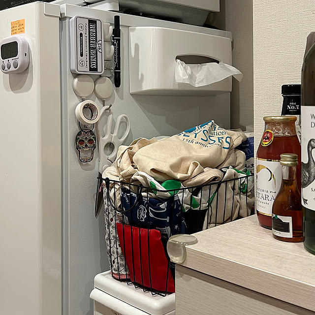 Kitchen,磁石でくっつくティッシュボックス,マグネット歯ブラシホルダー kanamuriの部屋