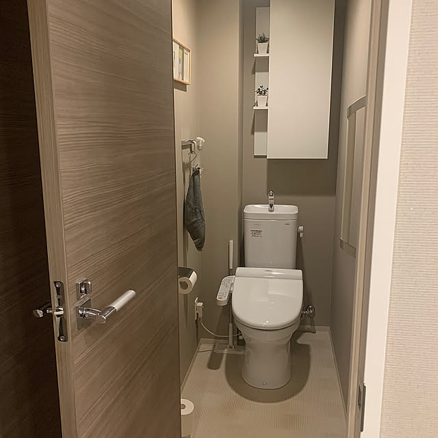 Bathroom,トイレ,こまめに掃除,トイレのインテリア,マンション,子どもと暮らす,こどもと暮らす,マンション暮らし,子どものいる暮らし,こどものいる暮らし,マンション3LDK,すっきり暮らしたい,シンプルに暮らしたい,すっきり暮らす hatoの部屋