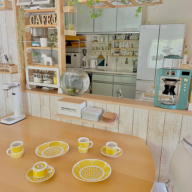 コーヒーメーカー,北欧食器,食器,キッチン,キッチンカウンター,ダイニングテーブル,ダイニング,sunnuntai,ARABIA,お気に入り,スンヌンタイ,アラビア,器,ナチュラルインテリア,カフェ風インテリア,北欧ナチュラル,My Desk miyuの部屋