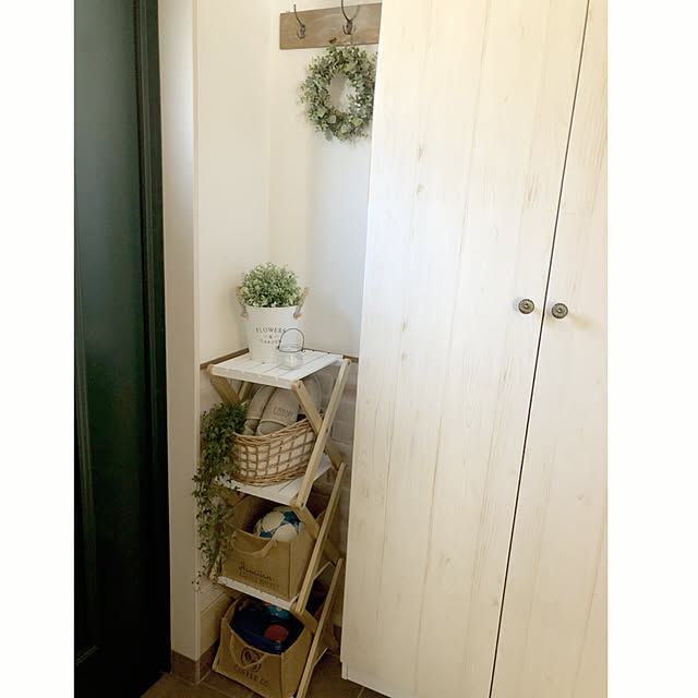 Entrance,簡単に折りたためるラック,ベルメゾンの折りたためるラック,ベルメゾン,リメイクシート,カフェ風,セリアリメイク,100均,ナチュラル同盟♡,ナチュラルインテリア,レンガ,10000人の暮らし,レンガシート,こどもと暮らす。,スッキリ暮らしたい,インスタID→elie.snowdiva,ブログ更新しました elie.の部屋