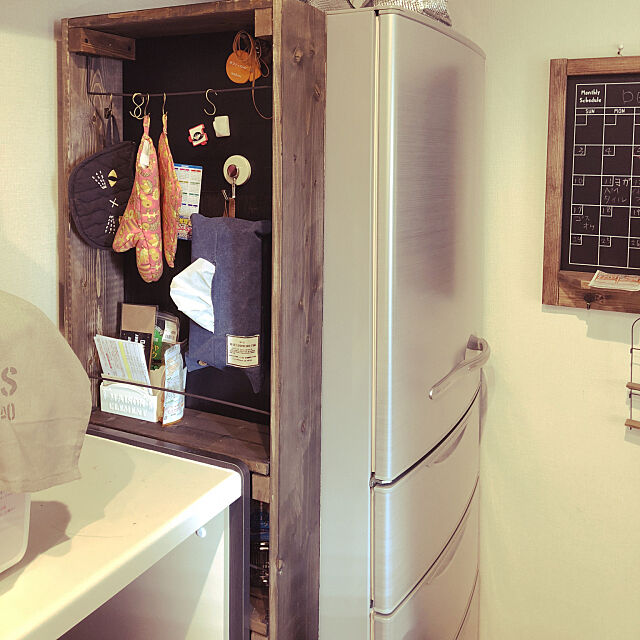 Kitchen,冷蔵庫横,冷蔵庫収納,冷蔵庫まわり,冷蔵庫 隙間,隙間収納,隙間収納DIY tadatomoの部屋
