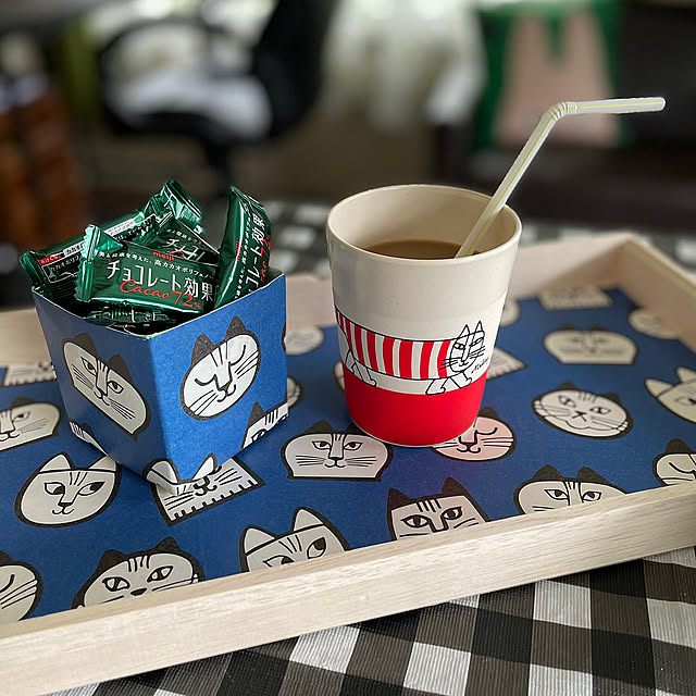 My Desk,リサラーソンのカップ,チョコレート効果72%,そうめん木箱リメイク,リサラーソンのリメイクシート,ティータイム akekuroankoの部屋