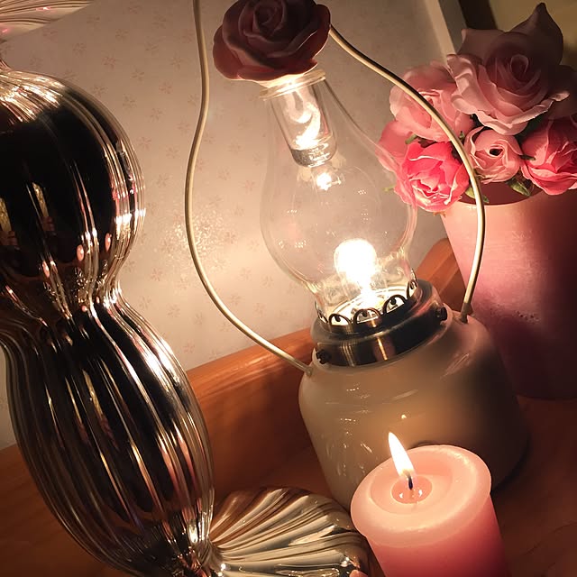 Bedroom,薔薇のキャンドルライト,薔薇の香り♥,築35年,中古住宅,ミニ薔薇,いいね&フォローありがとうございます♡,ゆったり空間 koihiの部屋