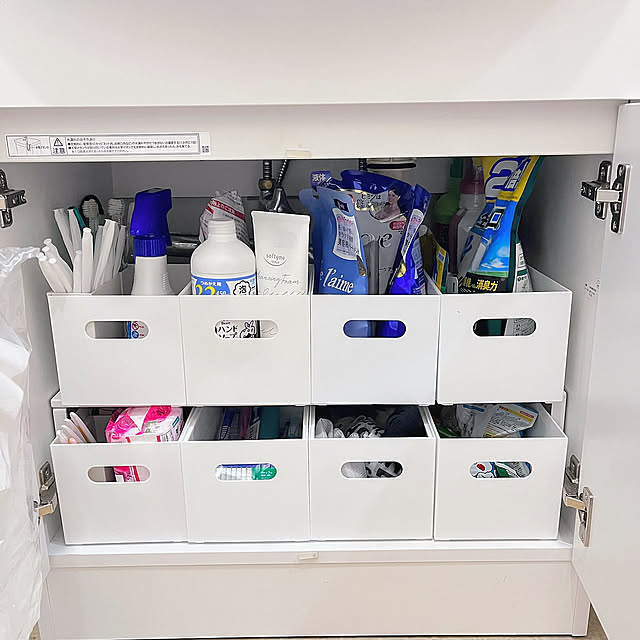 Bathroom,ストック収納,洗剤置き場,ニトリ収納ケース,洗面台下収納,収納,シンプル,賃貸,収納棚,築30年,楽家事,ニトリ,山崎実業 LUMIXの部屋