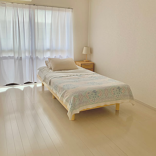 Bedroom,オフホワイト,ニトリ,一人暮らし,無印良品,シンプルな暮らし googol1010100の部屋