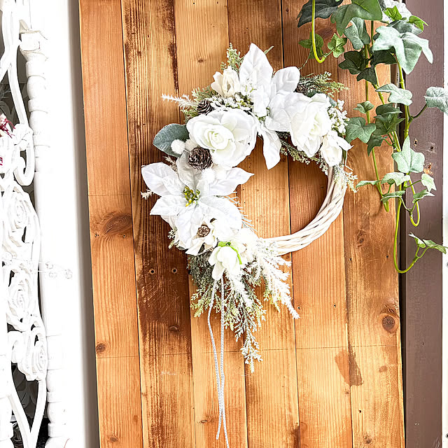 My Shelf,セリア造花,DAISOリース,趣味時間,一人暮らし,ディスプレイ,団地,素敵な出会いに感謝♡,団地住まい,無言のイイネすみません。,飾り棚,ディスプレイ棚,kigiさんの作品,むにゅむにゅナポレオンシェルフ shabby666の部屋