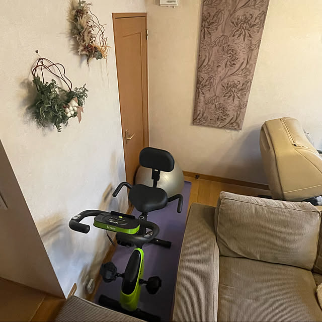 健康コーナー,マッサージチェア,健康グッズ,エアロバイク,リース 手作り,Lounge kuikoの部屋