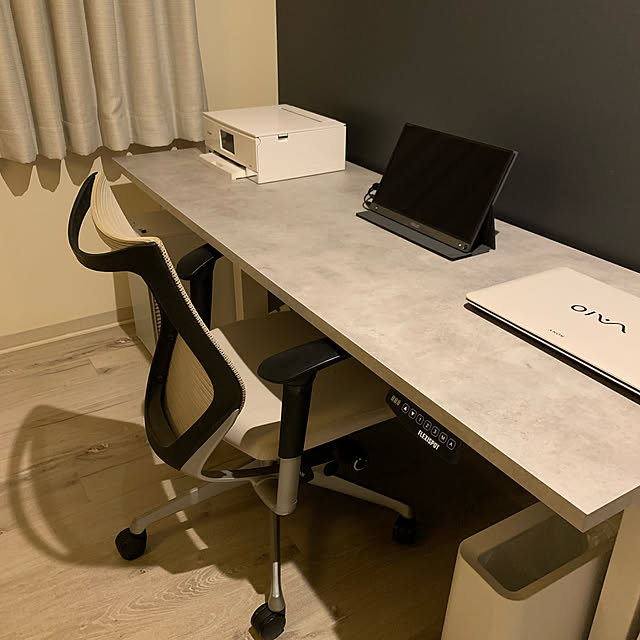 昇降デスク,Frexispot,モノトーン,DIY,IKEA hack,IKEA,デスク,My Desk Motoyaの部屋