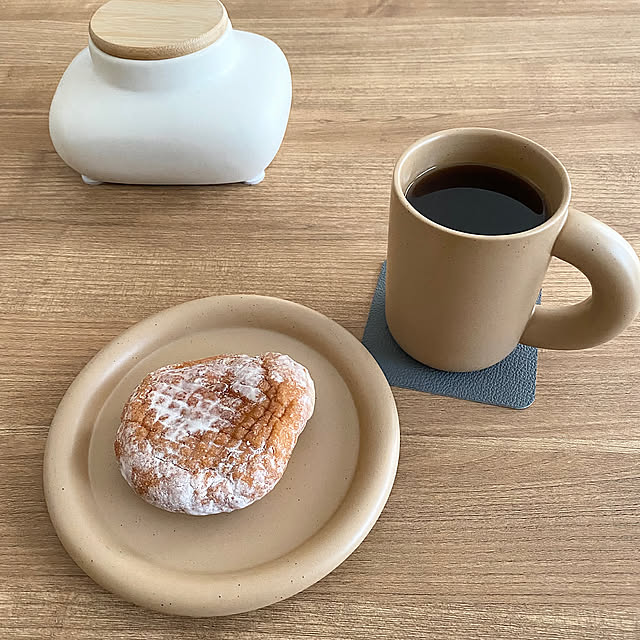 My Desk,コーヒータイム,3時のおやつ,最近のお気に入り,スリーピー購入品,スリーピー,3COINS,ウェットシートケース,ウェットティッシュケース,韓国インテリアに憧れる,韓国インテリア,THREEPPYマグカップ,THREEPPY takubonchanの部屋
