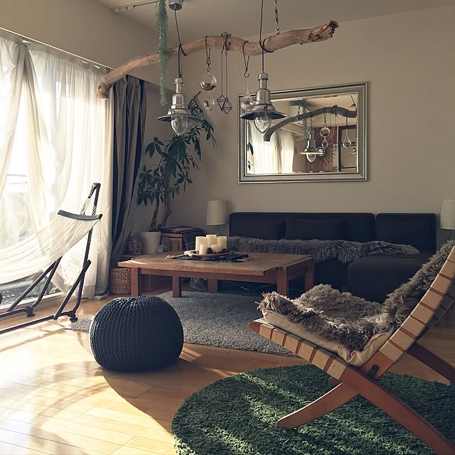 Lounge,ハンモック,プーフクッション,流木,お気に入り,アクタス,流木オブジェ,照明,シンプル,間接照明,IKEA,カフェ風,観葉植物,パキラ,DIY chikichikiの部屋