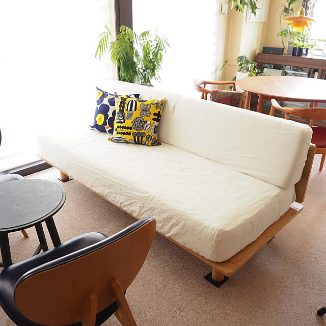 シンプルが好き 無印良品のベッドを取り入れた寝室10選 Roomclip Mag 暮らしとインテリアのwebマガジン