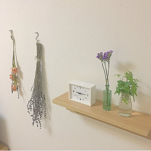 My Shelf,壁に取り付けれる家具,一人暮らし,無印良品,駅の時計,ドライフラワー naatyanの部屋