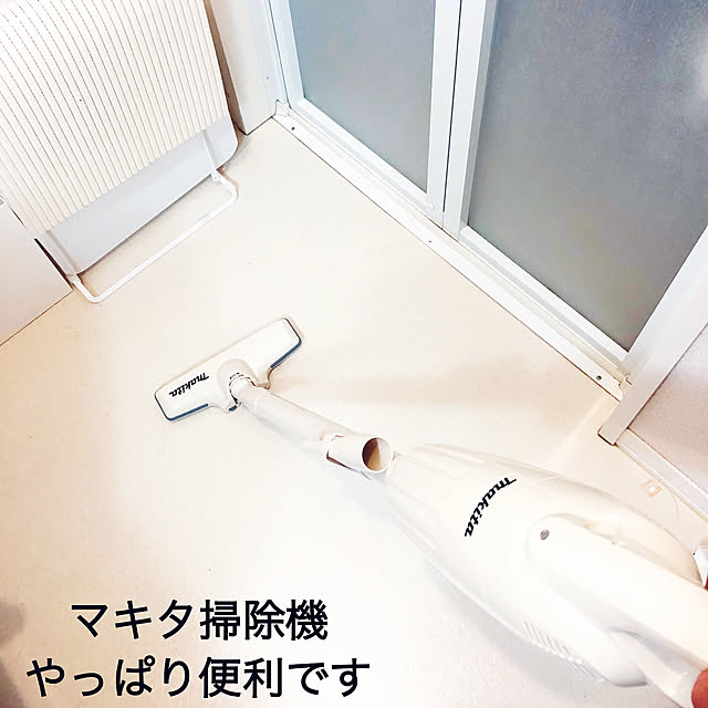 洗面所掃除,ホワイト,マキタ好き,マキタ充電式クリーナー,マキタコードレスハンディクリーナー,マキタ掃除機,マンション,シンプル,賃貸,2LDK,3人暮らし,シャーメゾン,スッキリ暮らす,Bathroom niko3の部屋
