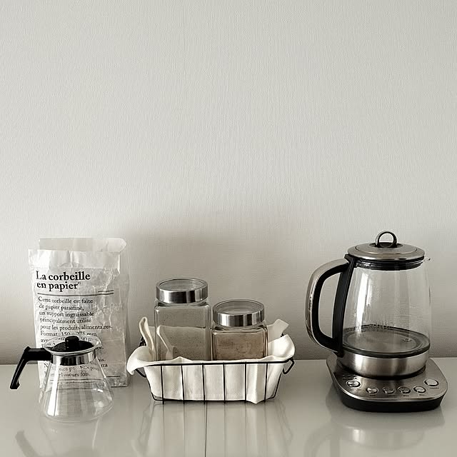 Kitchen,RoomClipショッピング,北欧インテリア,マンションインテリア,猫と暮らす,一人暮らし,モノトーン,猫とインテリア,ホワイトインテリア,北欧モダン,猫のいる日常,北欧,シンプルモダン,雑貨,猫カフェ風,カフェコーナー,ガラスケトル,ガラスディッシュケトル&サイフォン,Life on Products,シンプル,PRISMATE sakuraの部屋