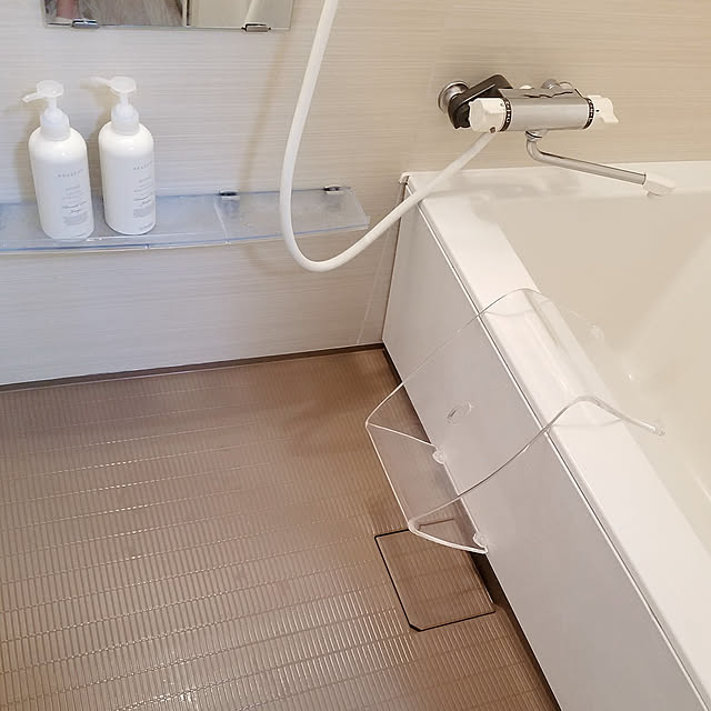 Bathroom,モニター,風呂椅子,favor,ウェルカムクーポンキャンペーン,RoomClipショッピング,モノギャラリー,ウェルカムクーポン,Favorアクリル製お風呂いす,アクリル製風呂椅子,バスチェア,東プレ株式会社,アクリルバスチェア miccyoの部屋