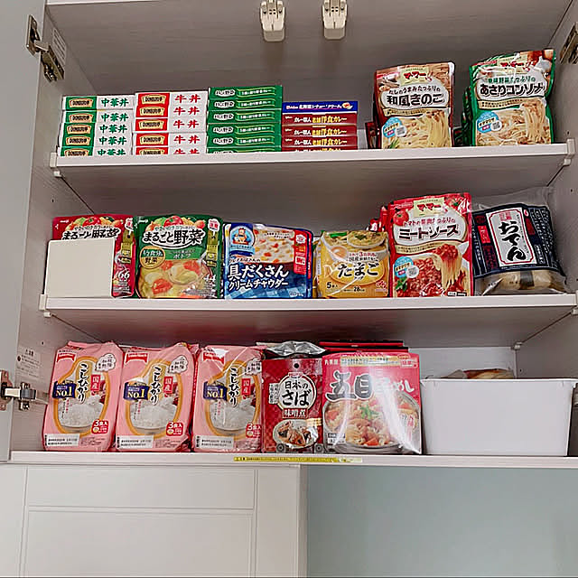 食品ストック収納,食品ストック,コロナ支援物資,コロナ,カップボードの中,カップボード収納,Kitchen mikoneの部屋