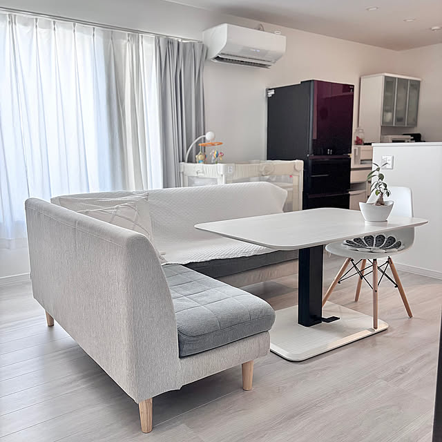 Lounge,ソファダイニング,ソファ,子どもと暮らす,子どものいる暮らし,女の子のいる暮らし,赤ちゃんのいる暮らし,赤ちゃんと暮らす sallyの部屋