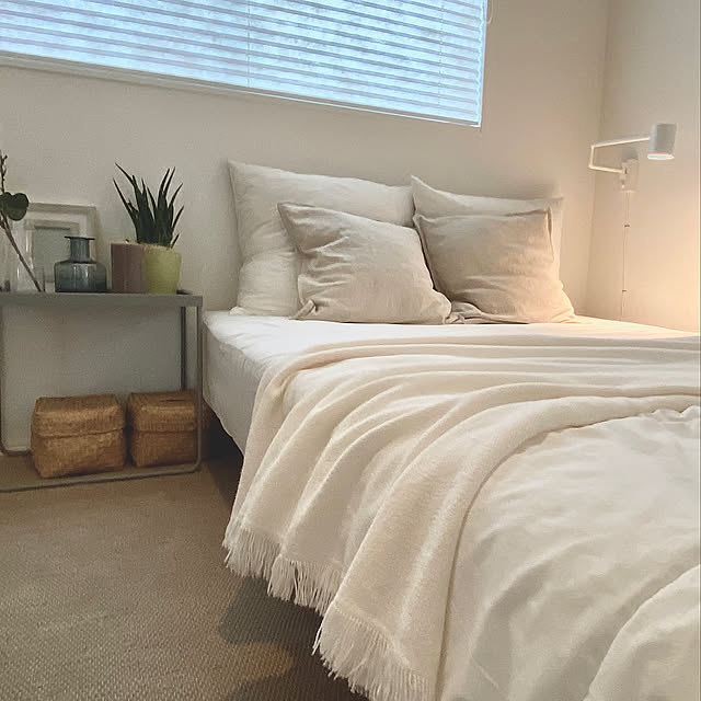 クッション,ベッドルーム,ベージュインテリア,建売住宅,シンプルライフ,寝室,間接照明,Bedroom,IKEA クッションカバー,IKEA クッション,イベント参加,IKEA,スノコベッド t-styleの部屋