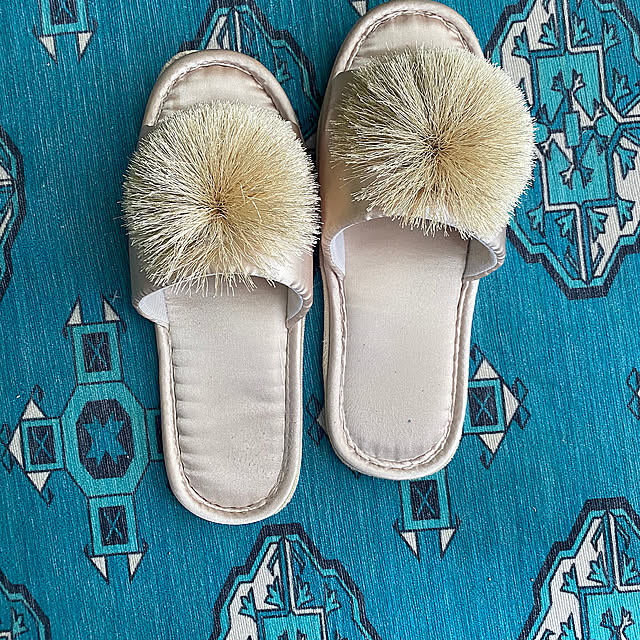 Overview,雑貨好き,3COINS,スリッパ,ナチュラル,カフェ風,北欧,カラフルインテリア usacoの部屋