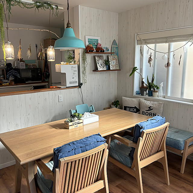 Lounge,IKEA,カリフォルニアスタイル,マリンテイスト,サーファーズハウス,西海岸,観葉植物,ウッドブラインド,流木,WTW,salut！,ターコイズブルー,ガラスフィルム,ウォーターサーバー Sakuの部屋