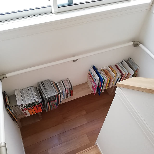 My Shelf,本棚,本棚DIY,絵本図書館,絵本収納,階段,階段踊り場,大活躍 jun_y32_homeの部屋