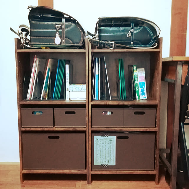 My Desk,ダイソー,カラーボックス,ランドセル,DIY,手作り,ニトリ,カラボ,カラーボックスリメイク,整理整頓,整理収納,ランドセルラック,ランドセル置き場,男前もナチュラルも好き,生田鞄,インボックス,ランドセル収納,いちいちかわいい,Nインボックス 3Bros.worksの部屋