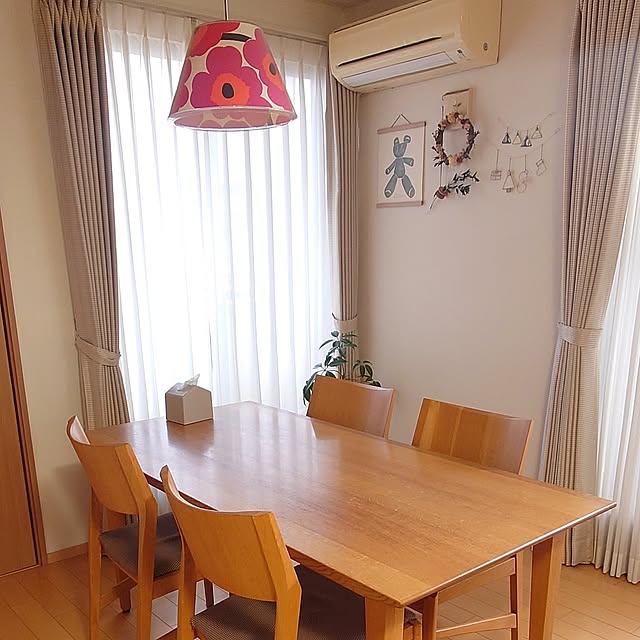 Lounge,ティッシュケース,ダイニング,おうち時間,山口一郎 カレンダー,sacocomiｻﾝのワイヤークラフト,ポスターハンガー,チョコっとクリスマス,OAK POSTER HANGER,KEYUKA ティッシュケース,KEYUKA nicoの部屋