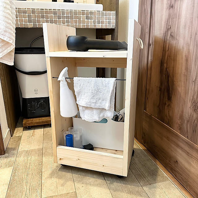 Bathroom,収納ワゴン,洗面台の下,道具入れ,掃除当番,新年の抱負 shiratamaの部屋