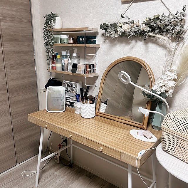 My Desk,ドレッサー,unico,ナチュラル,雑貨,ハンドメイド,DIY,北欧,ドライフラワー,フェイクグリーン,ポケモン,ラブリコ,IKEA wancoloの部屋