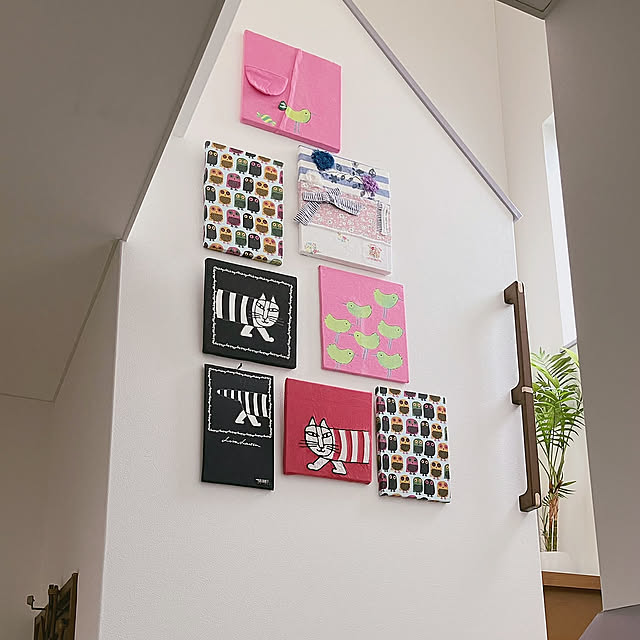 On Walls,ファブリックパネル,プチプラインテリア,こどものいる暮らし akanekoの部屋