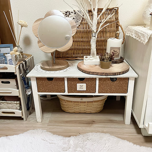 Lounge,今月もよろしくお願いします♡,プチリメイク,引き出し付きローテーブル,家具,100均,3COINS,賃貸でも楽しく♪,プチプラで楽しむ,古くて狭い賃貸,ひとり暮らしを楽しむ,RCでの出会いに感謝♡,salut!,コメントお気遣いなく♡,chinonちゃんの作品♡ watakoの部屋
