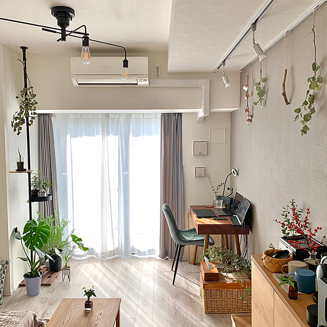 「26m2。プライベートも仕事も快適にこなせる、知的で自然なお部屋作り」 by mokoさん