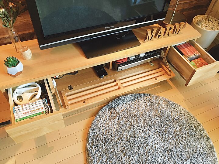 「快適な暮らしづくりのピースに申し分ない、天然木のローテレビボード」 by n.kiki.aさん