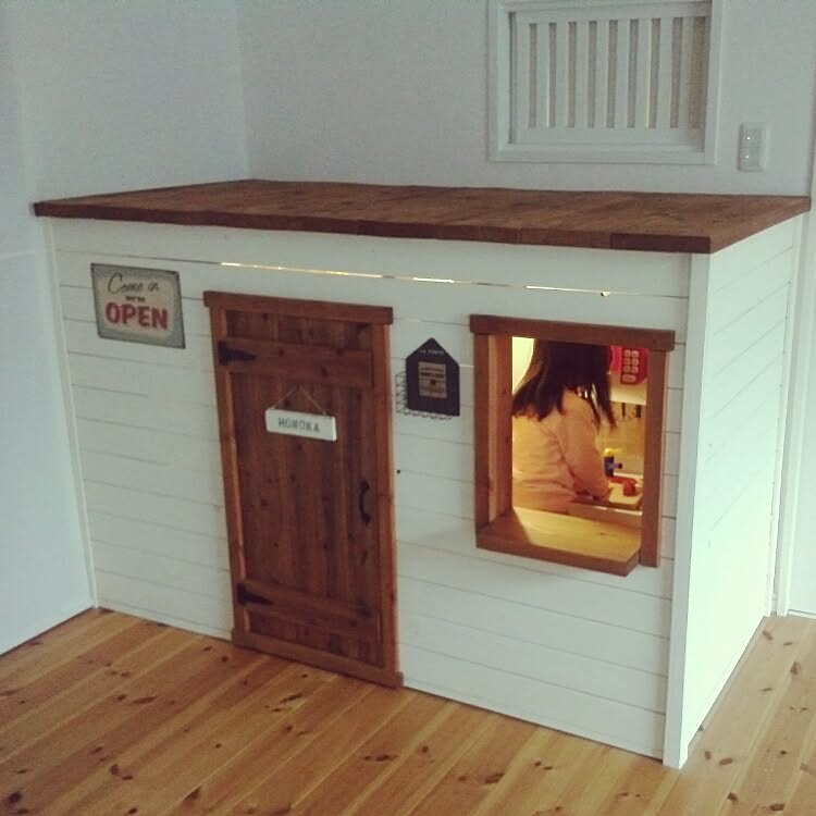 子供ワクワク＆お部屋すっきり♪オモチャ収納庫&お店屋ごっこスペース by UGさん