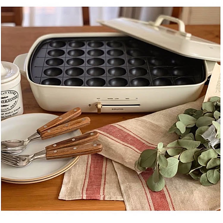 見た目の良さと機能性を両立させたいときにはこれ♡料理の幅も広がるBRUNOのホットプレート