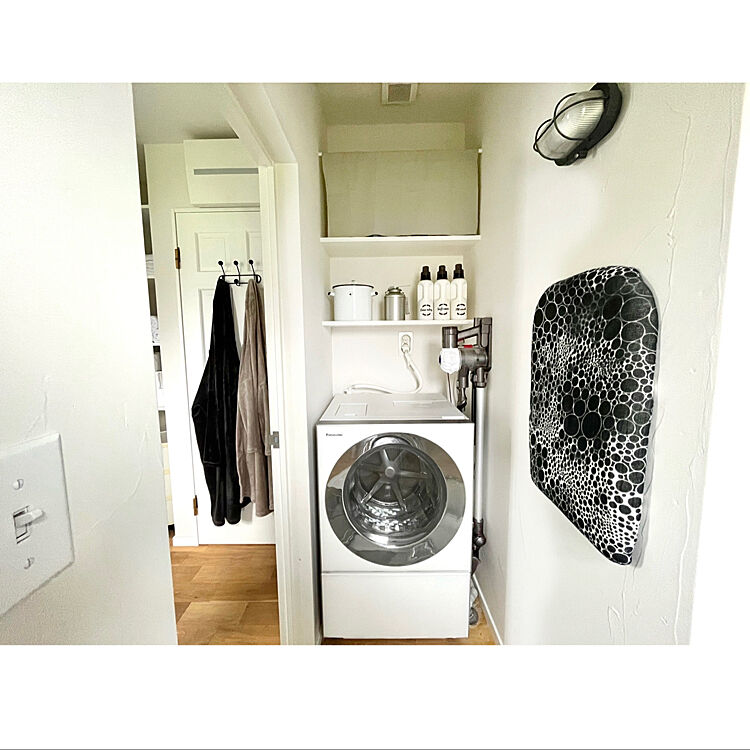工夫しだいで家事ラクに！洗濯機上スペースの活用方法アイディア10選