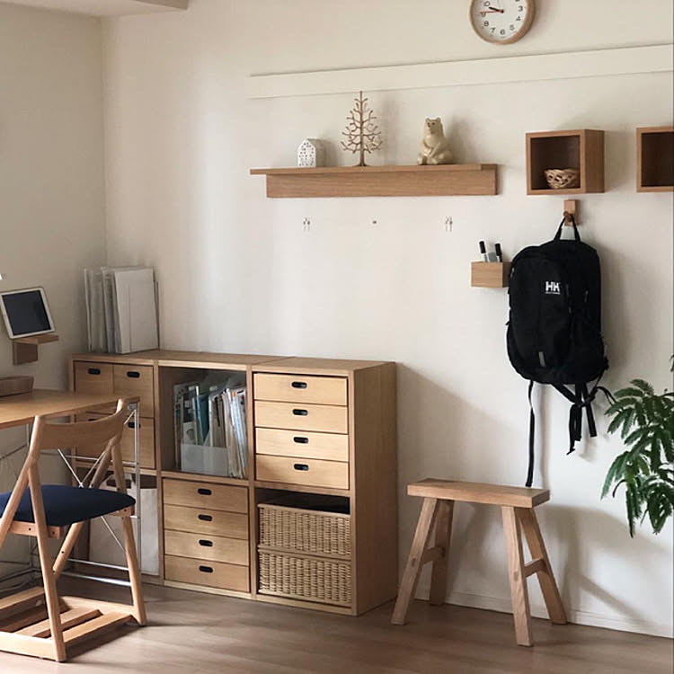 シンプルで機能的な空間はおまかせ!ホームオフィスに使える無印良品 | RoomClip mag | 暮らしとインテリアのwebマガジン